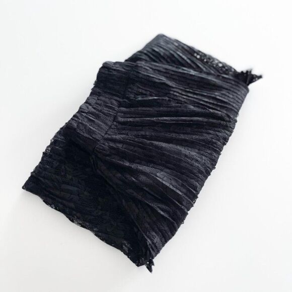 Blashe / Lace Skirt / Spring / Size Medium - Picture 7 of 7